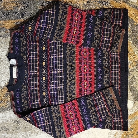 Chaus Sweaters - CHAUS Vintage Lambs Wool Sweater Size Large